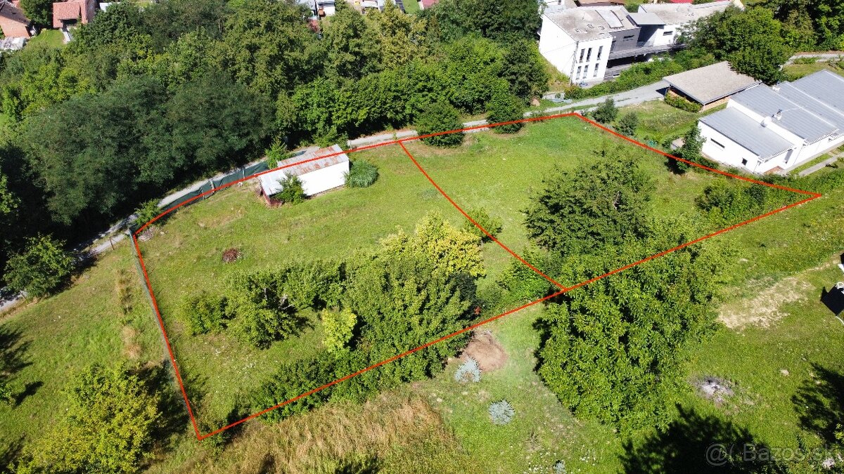 Na predaj pozemky s krásnym výhľadom na historické centrum - 4