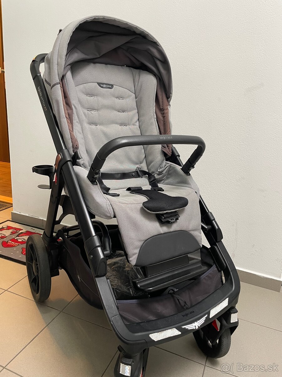 Inglesina Aptica XT - 4