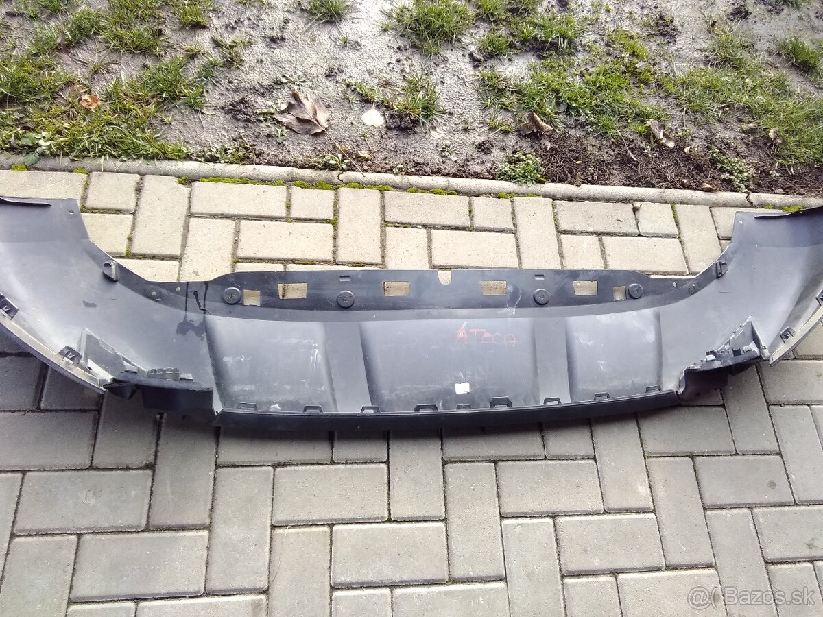 Predám spoiler nárazníka Seat ateca lift - 4