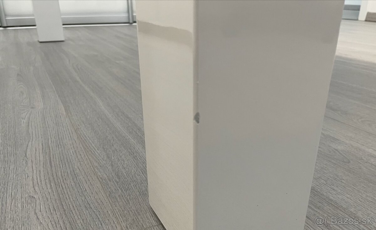 Predám biely jedálenský stôl - 4