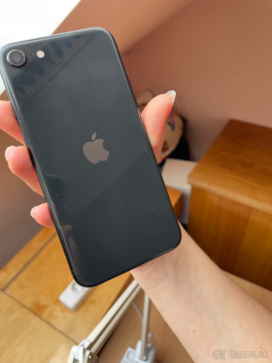 Iphone SE 2020 - 4