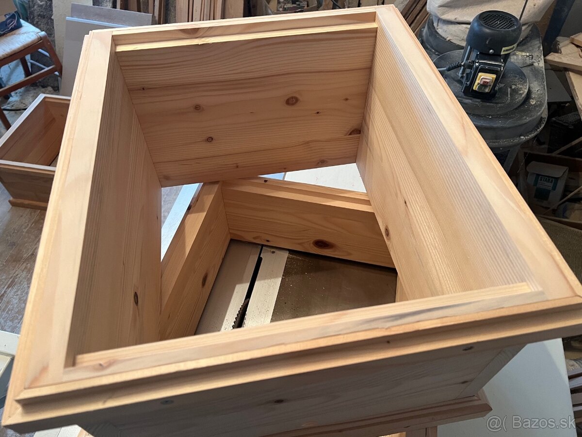 Rámikové prírezy B a E, nezateplené nádstavky B10 - 4