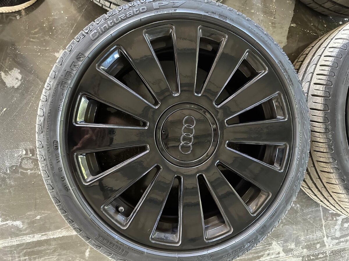Elektróny Audi 225/40 R18 - 4