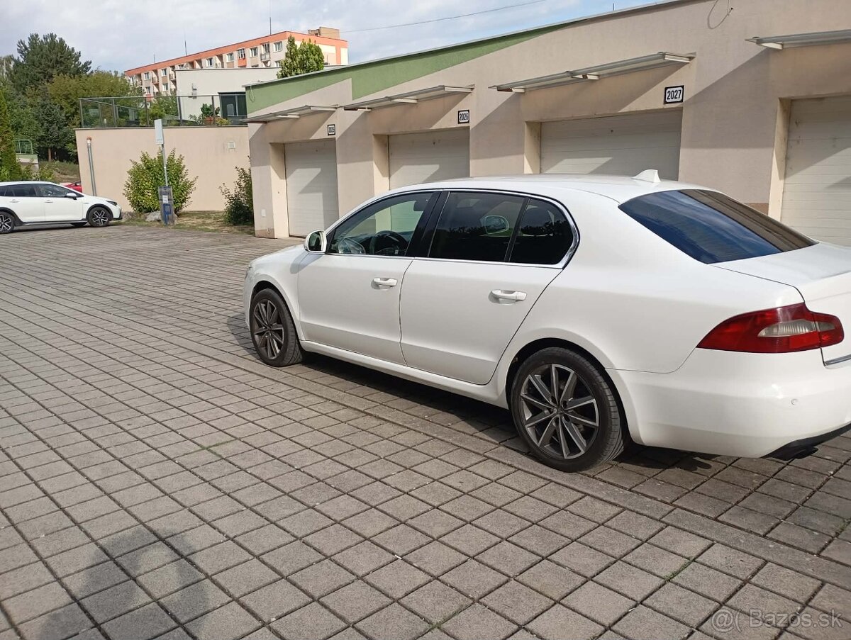 Škoda Superb 2 2.0 TDI r.v 2009 - 4