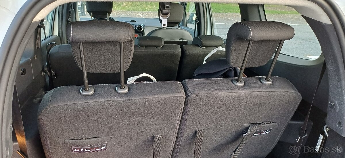 Predám rodinné auto Dacia Lodgy - 4