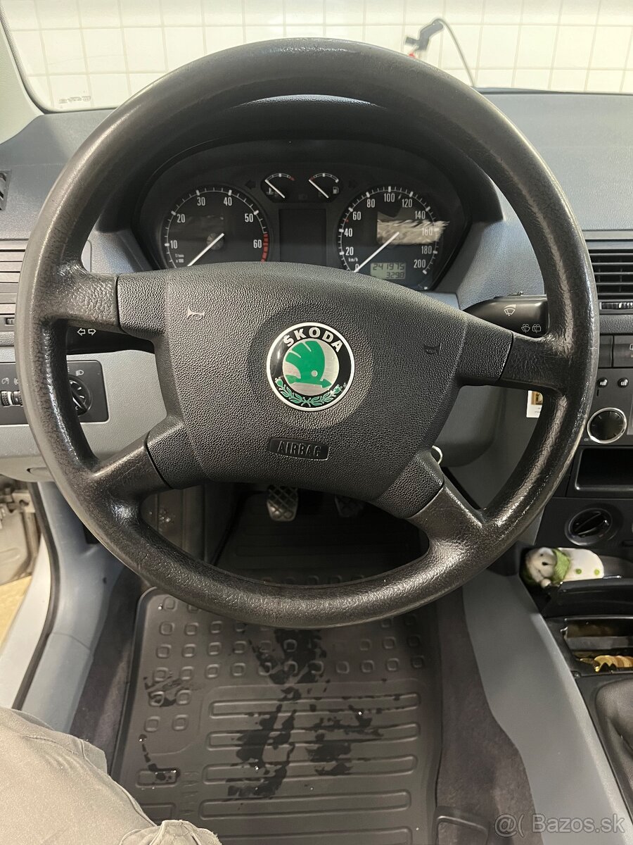 Fabia 1.4mpi 2001 - 4