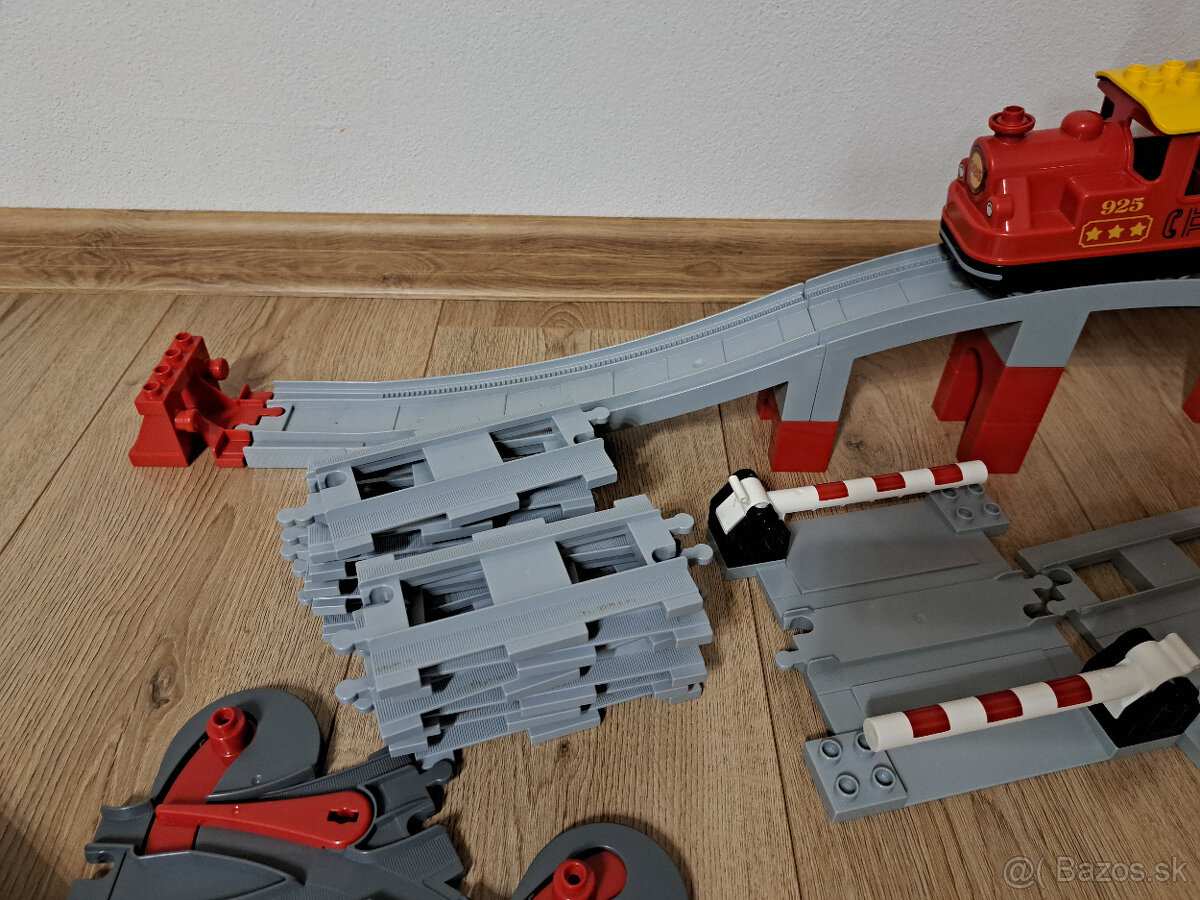LEGO DUPLO Parný vlak - 4