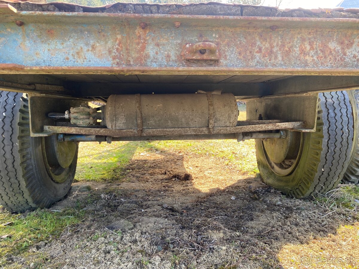 Vlečka za traktor - 4