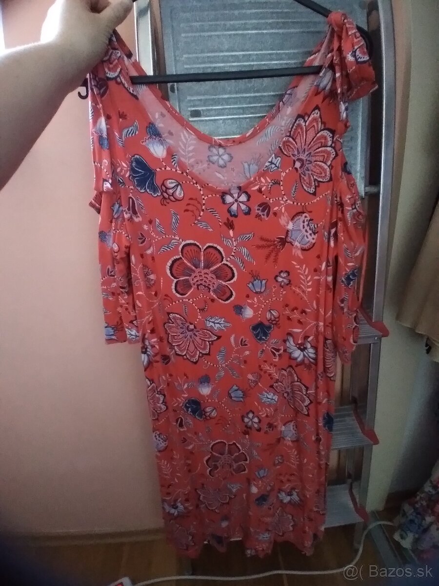 Komplet dámsky šatnik - 4