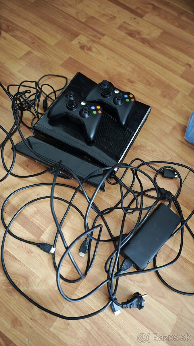 Predám X BOX 360 2 X JOYPAD 1 úplne nový KINECT + hry . - 4