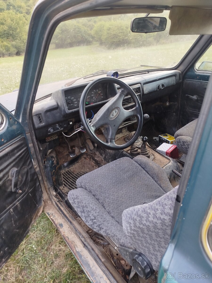 Lada Niva 1.9D - 4