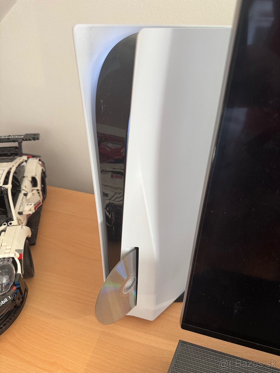 PLAYSTATION 5 SSD s mechanikou 825GB - 4