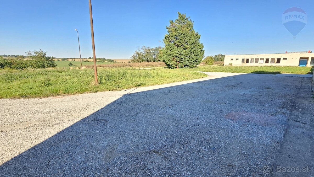 Prenájom haly 880 m², Lukov dvor – Nitra. - 4