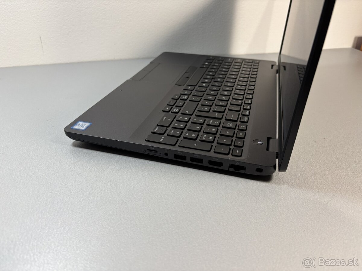 #102 Dotykovy Dell Latitude 5500/32GB RAM/512GB SSD - 4