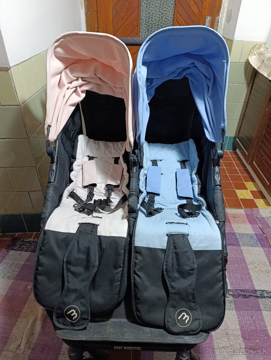 Kočiar pre dvojičky - 4