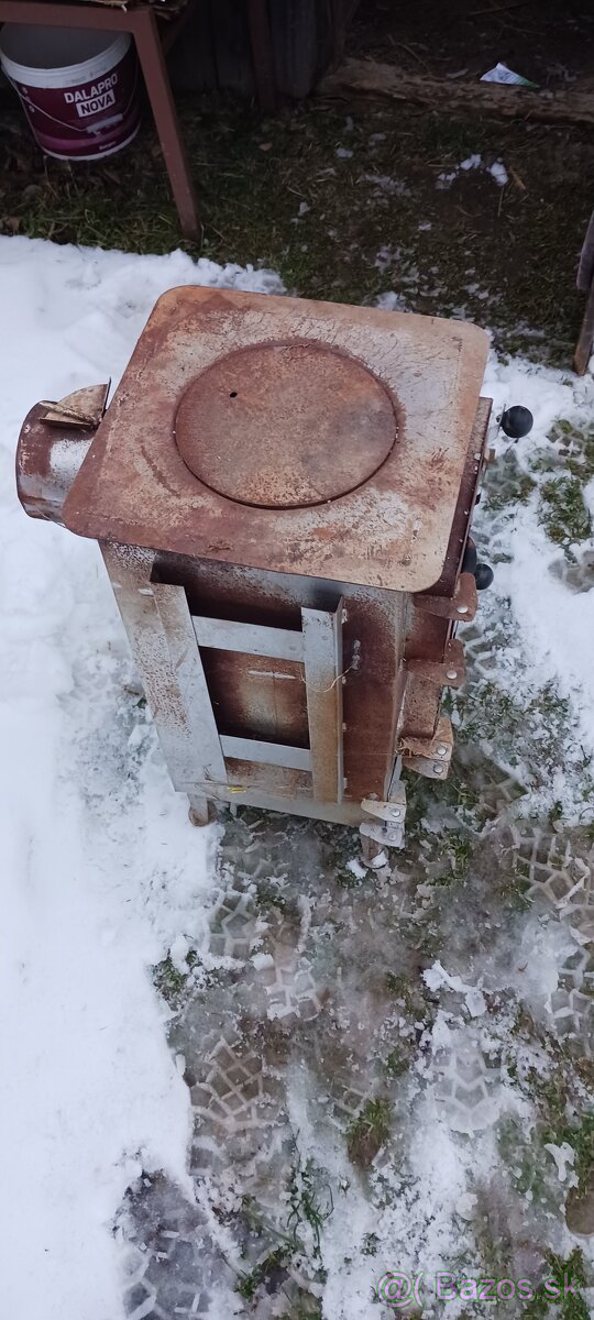 Plechový pec - 4