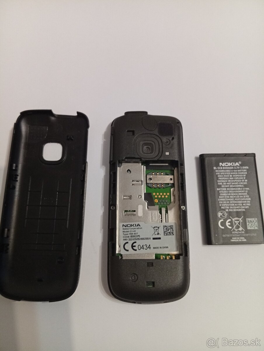predám Nokiu C1 - 4