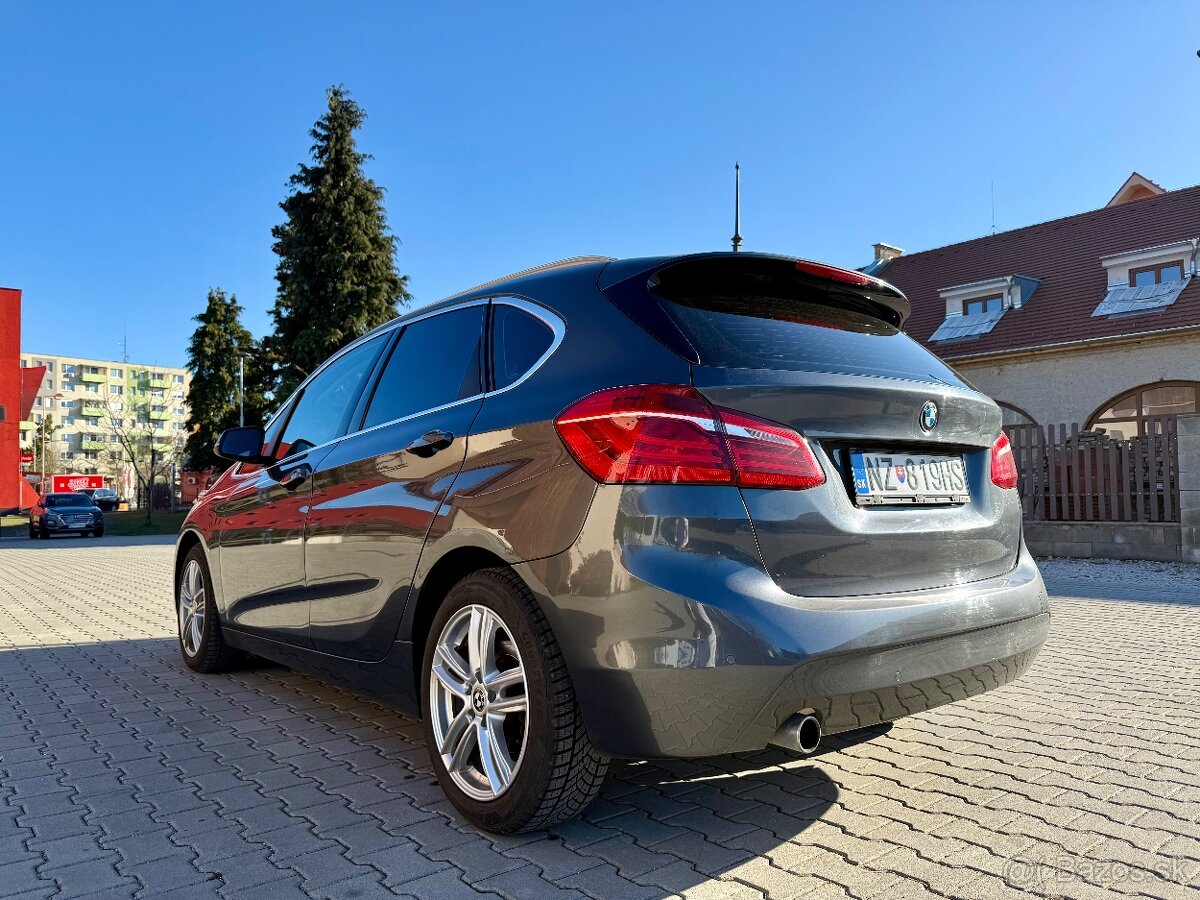 BMW Rad 2 Active Tourer 2 218d Advantage A/T - 4