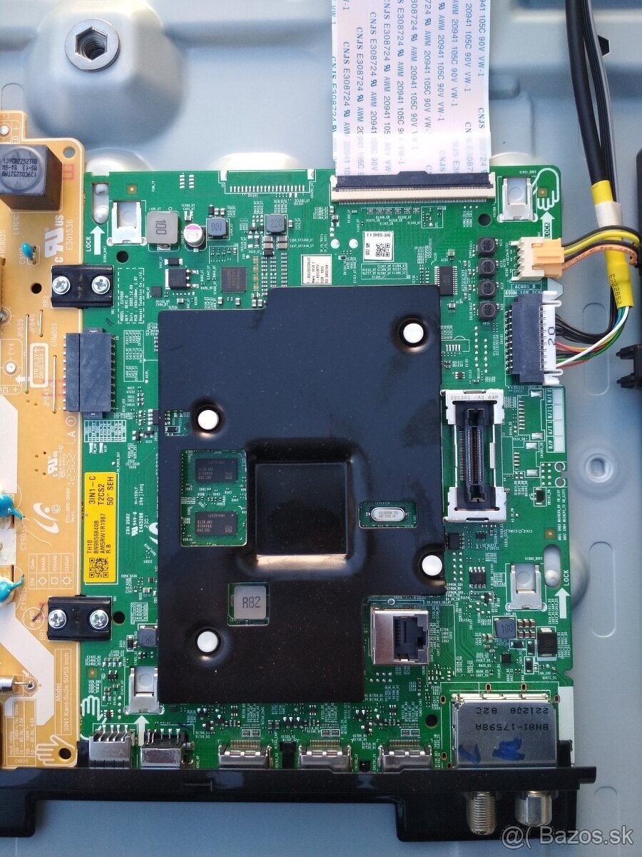 Rozpredam TV Samsung UE50CU7172 - 4