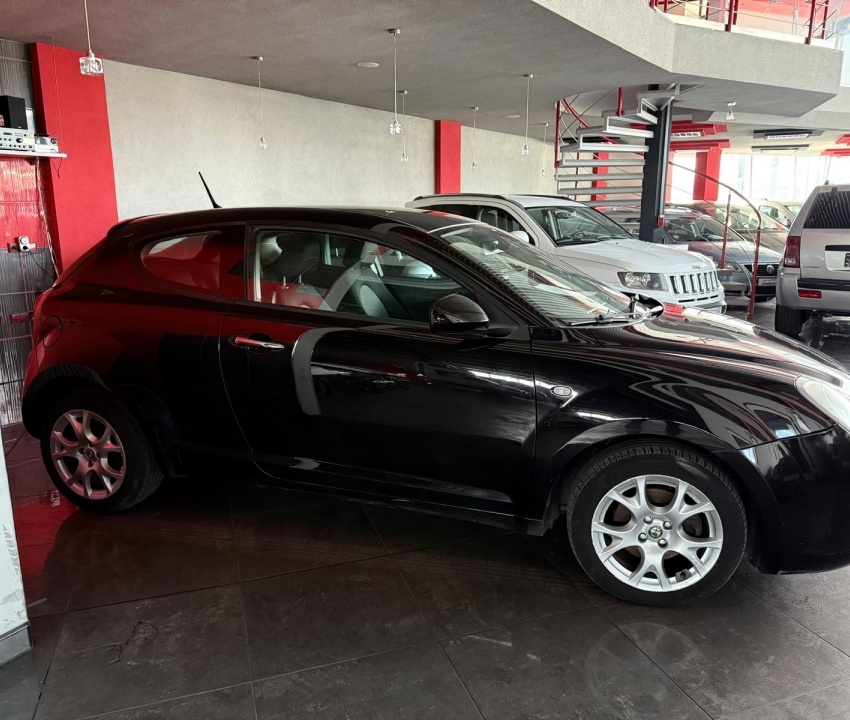 Alfa Romeo Mito 1.3JTD Disctintive - 4