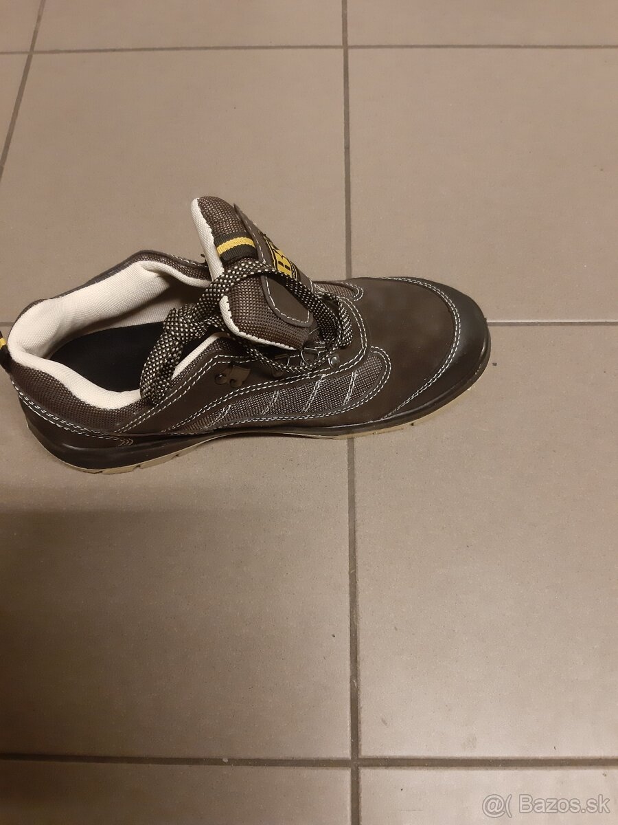 Topanky pracovne hnede - 4