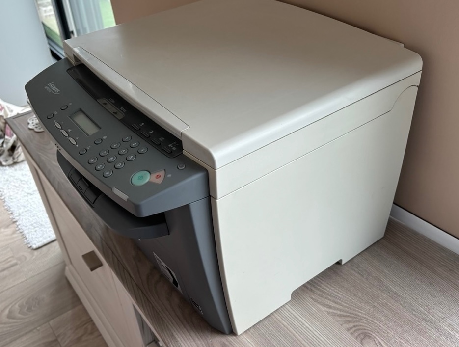 Laserová tlačiareň CANON - 4