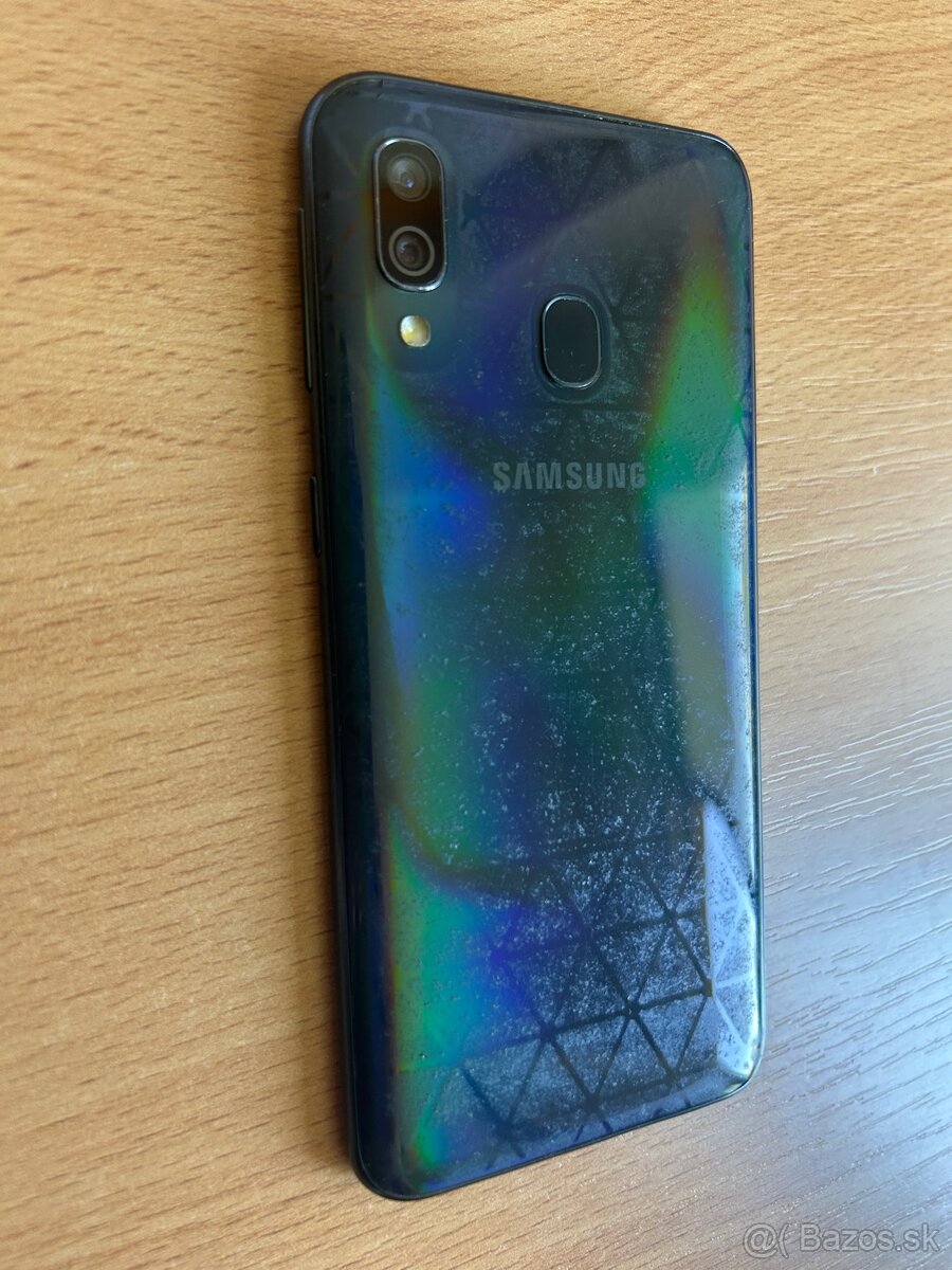 Samsung Galaxy A40 dual SIM 64GB - 4