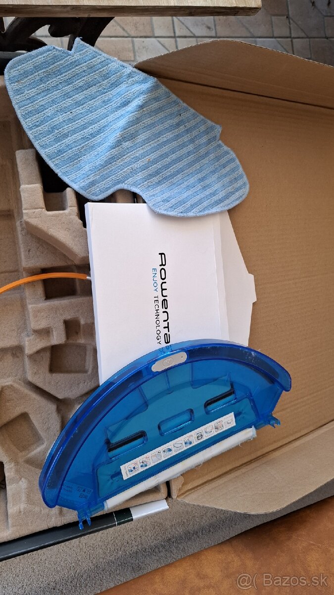 Roboticky vysavac s mopovanim Rowenta NOVA BATERKA - 4
