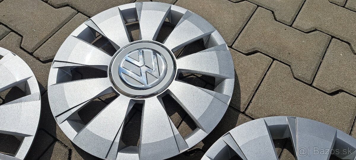 Volkswagen UP puklice kryty kolies - 4