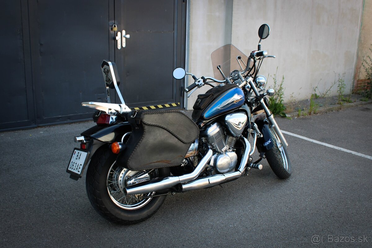 Honda VT 600 C Shadow - 4