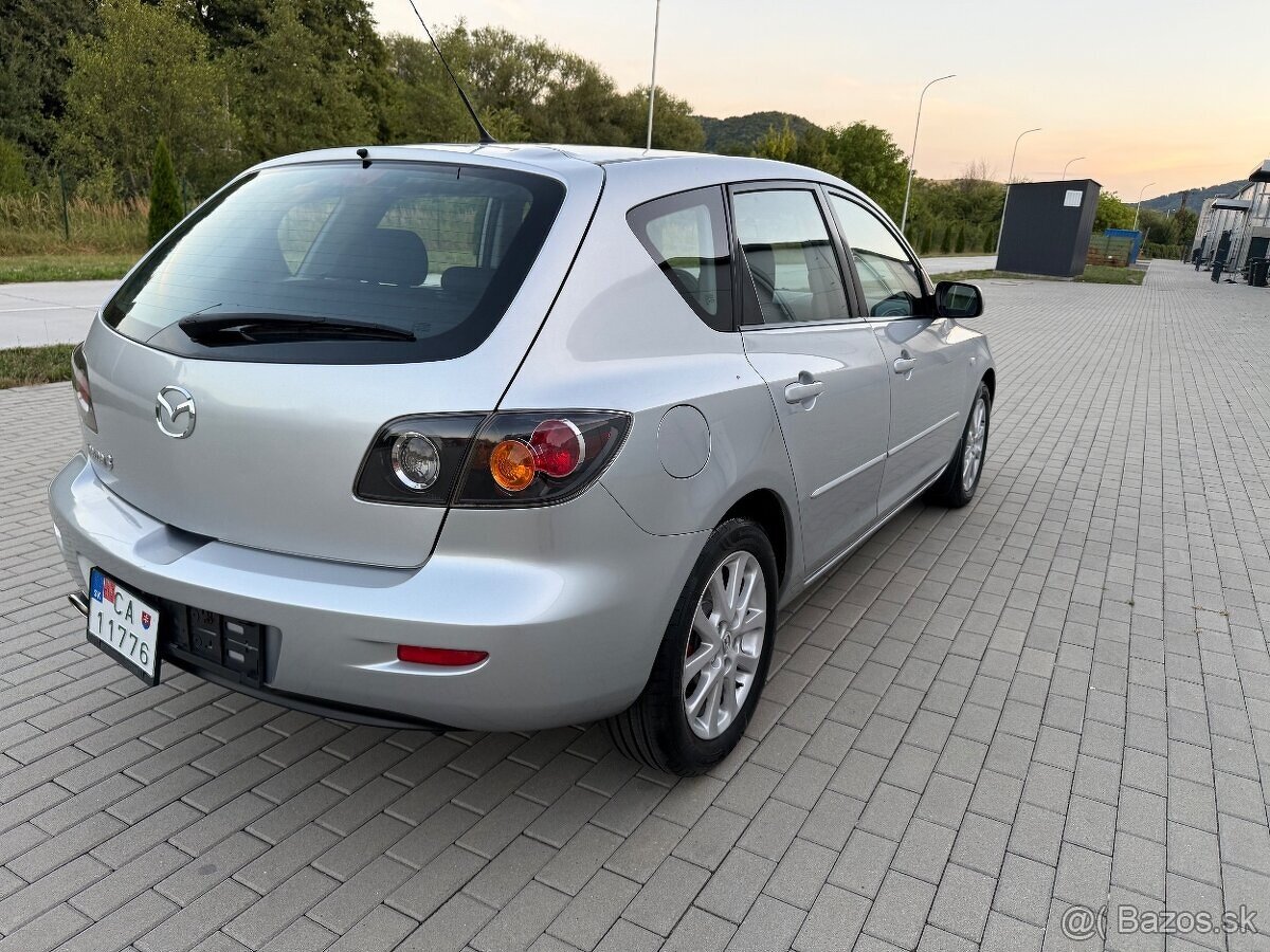 Mazda 3 - 4