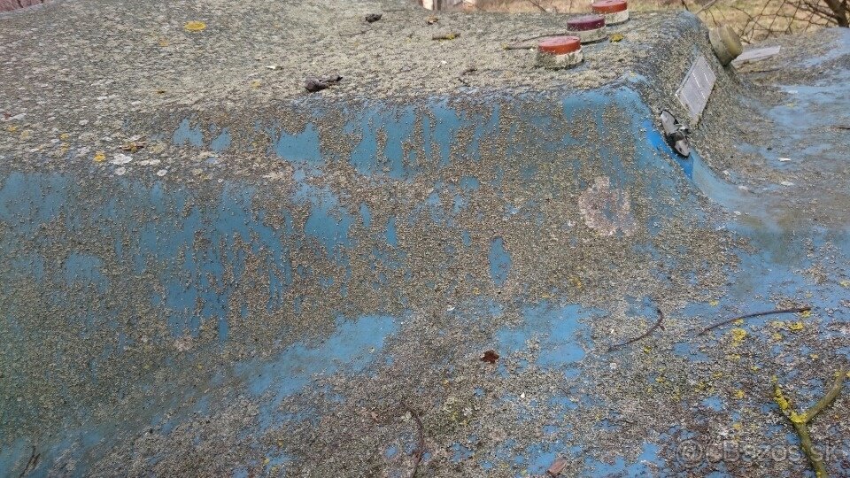 Liaz 110 valnik prevodovka Praga,strešný spojler + diely - 4