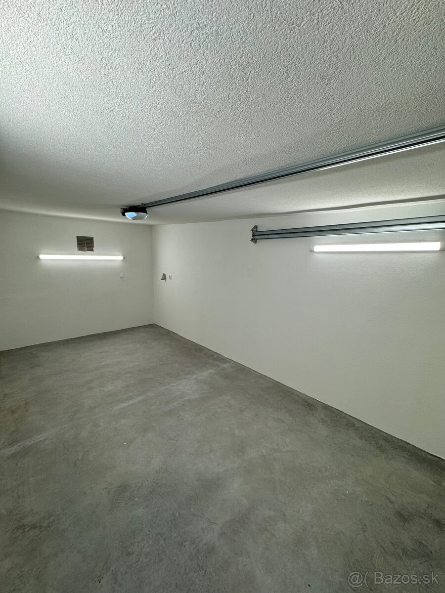Garáž na predaj KN - 4