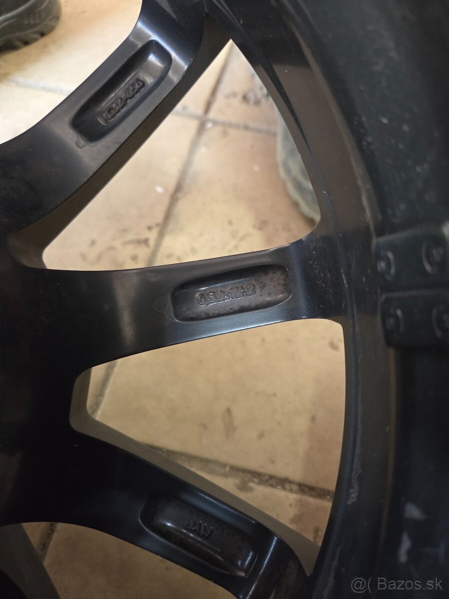 Čierne Elektróny Brock RC32 R16 + pneu - 4