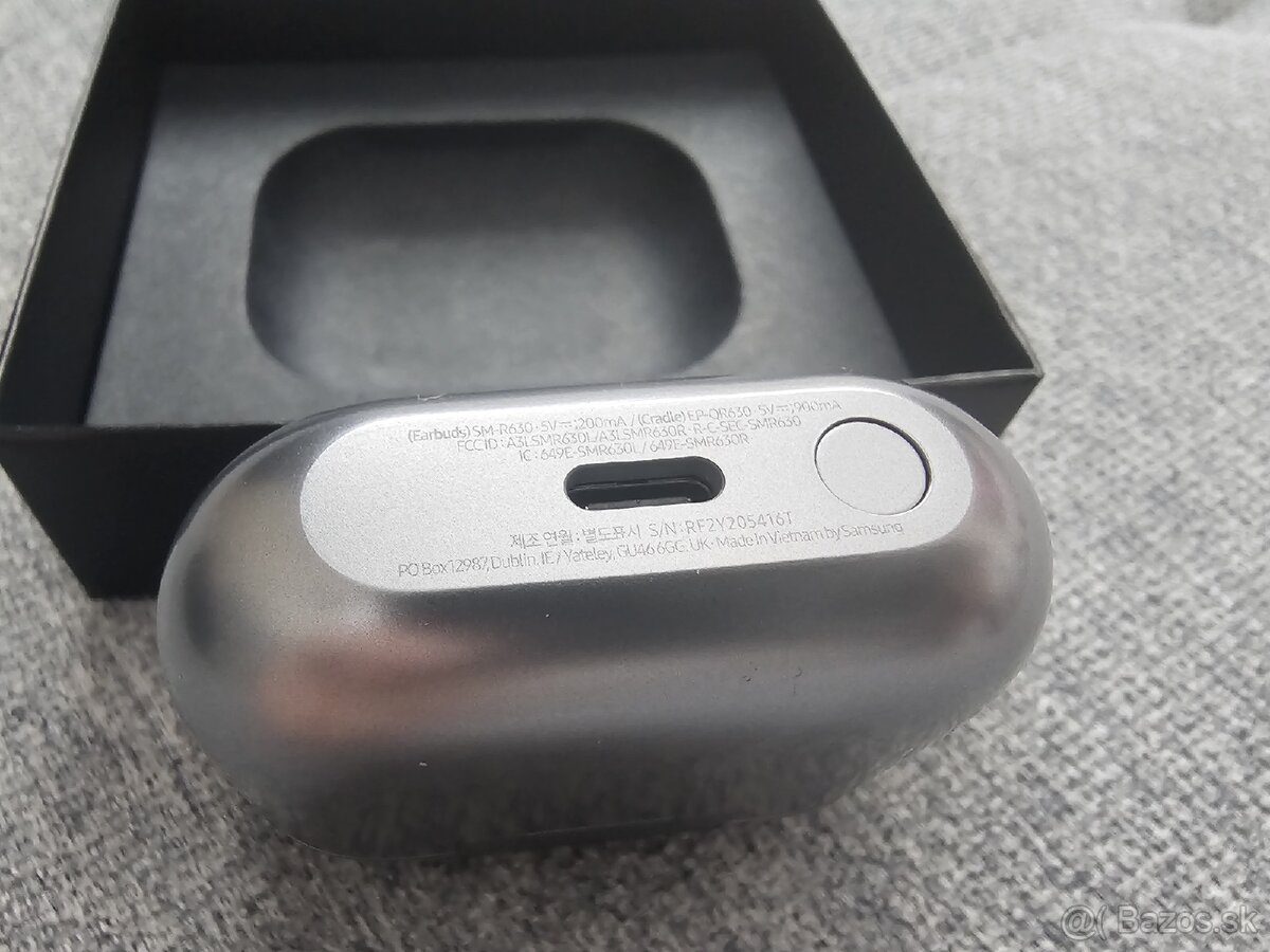 Samsung Galaxy Buds3 Pro - 4