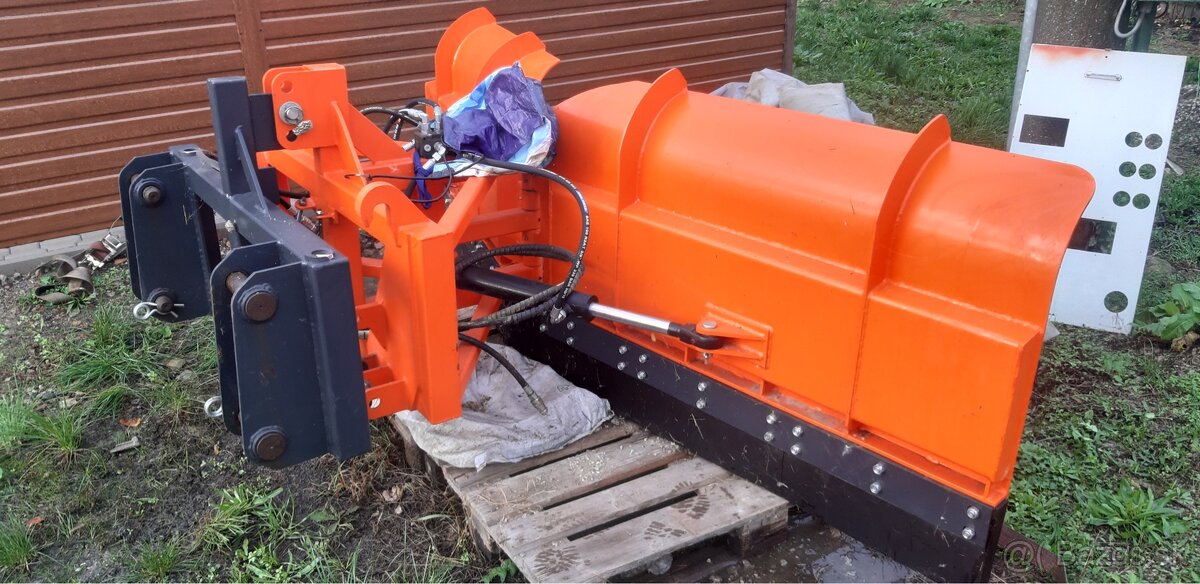 Snezn pluch na traktor bager - 4