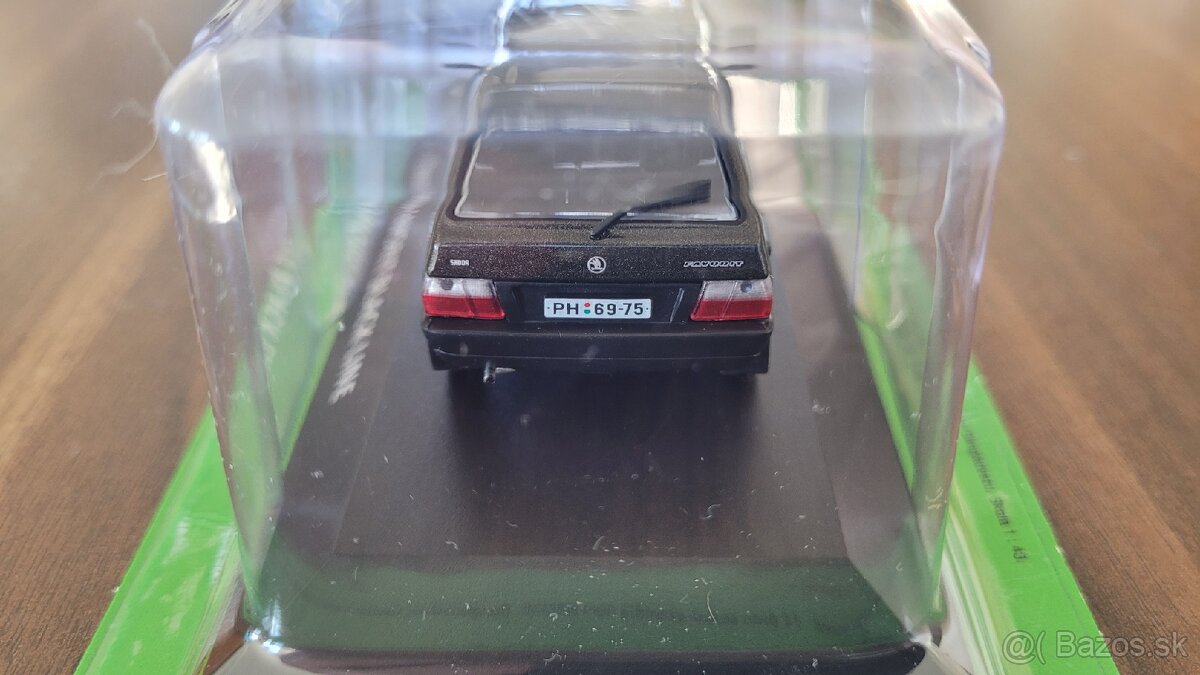 Skoda favorit black line - 4