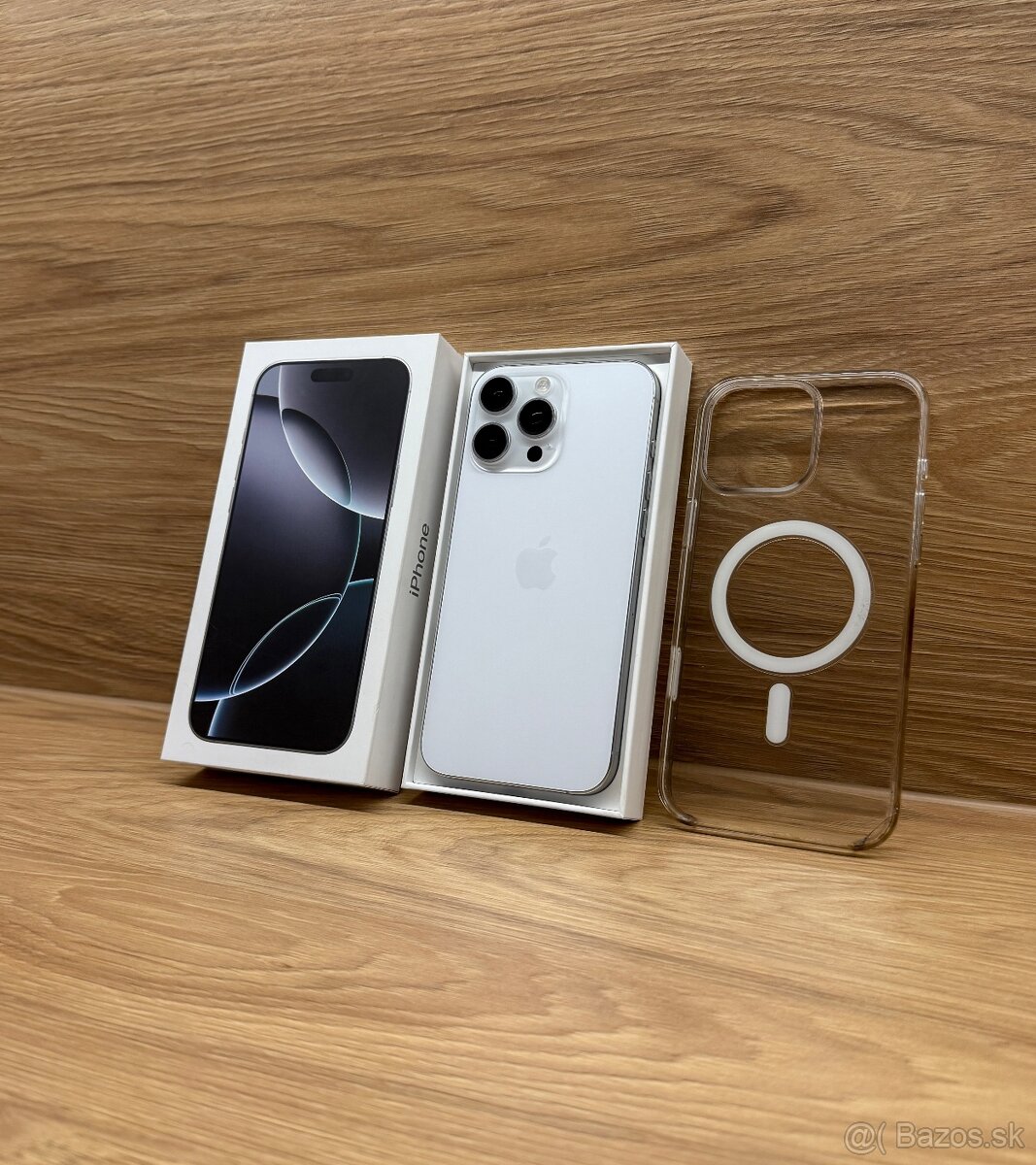 iPhone 16 Pro Max 256GB White Titanium - 4