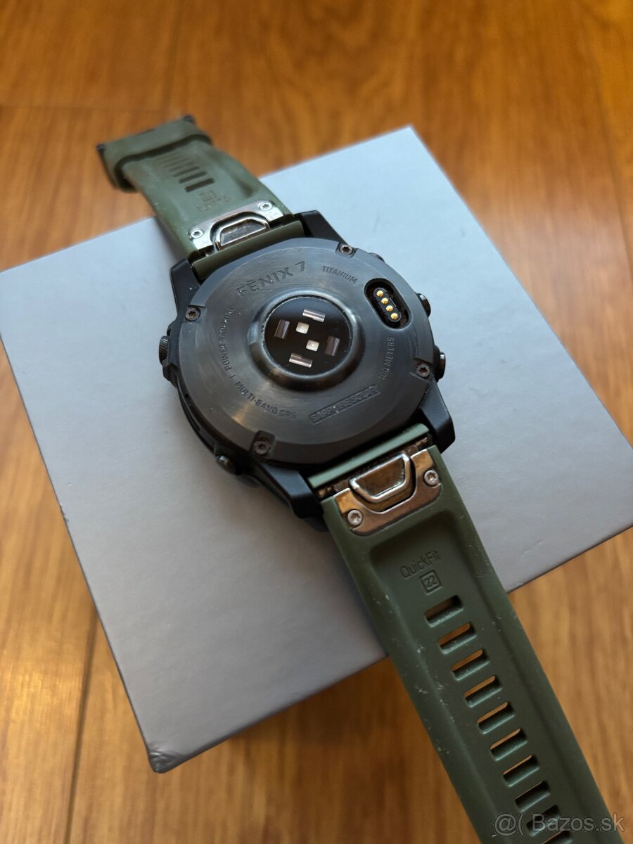 Garmin 7 Sapphire Solar - 4