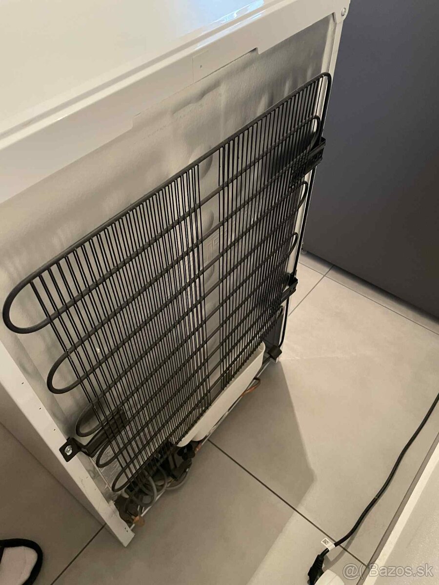 Mini chladnička BEKO - 4