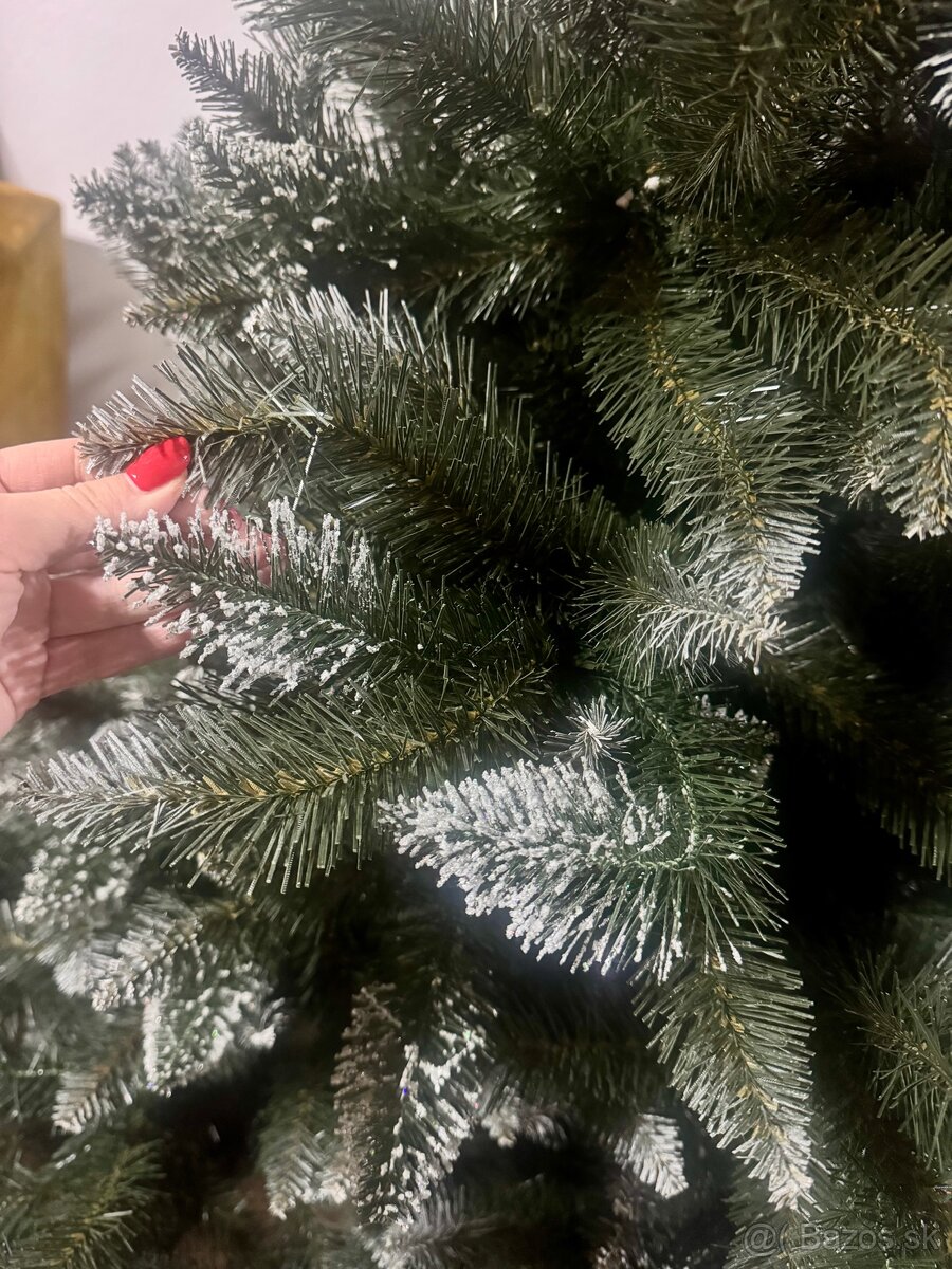 Vianocny stromcek - 4