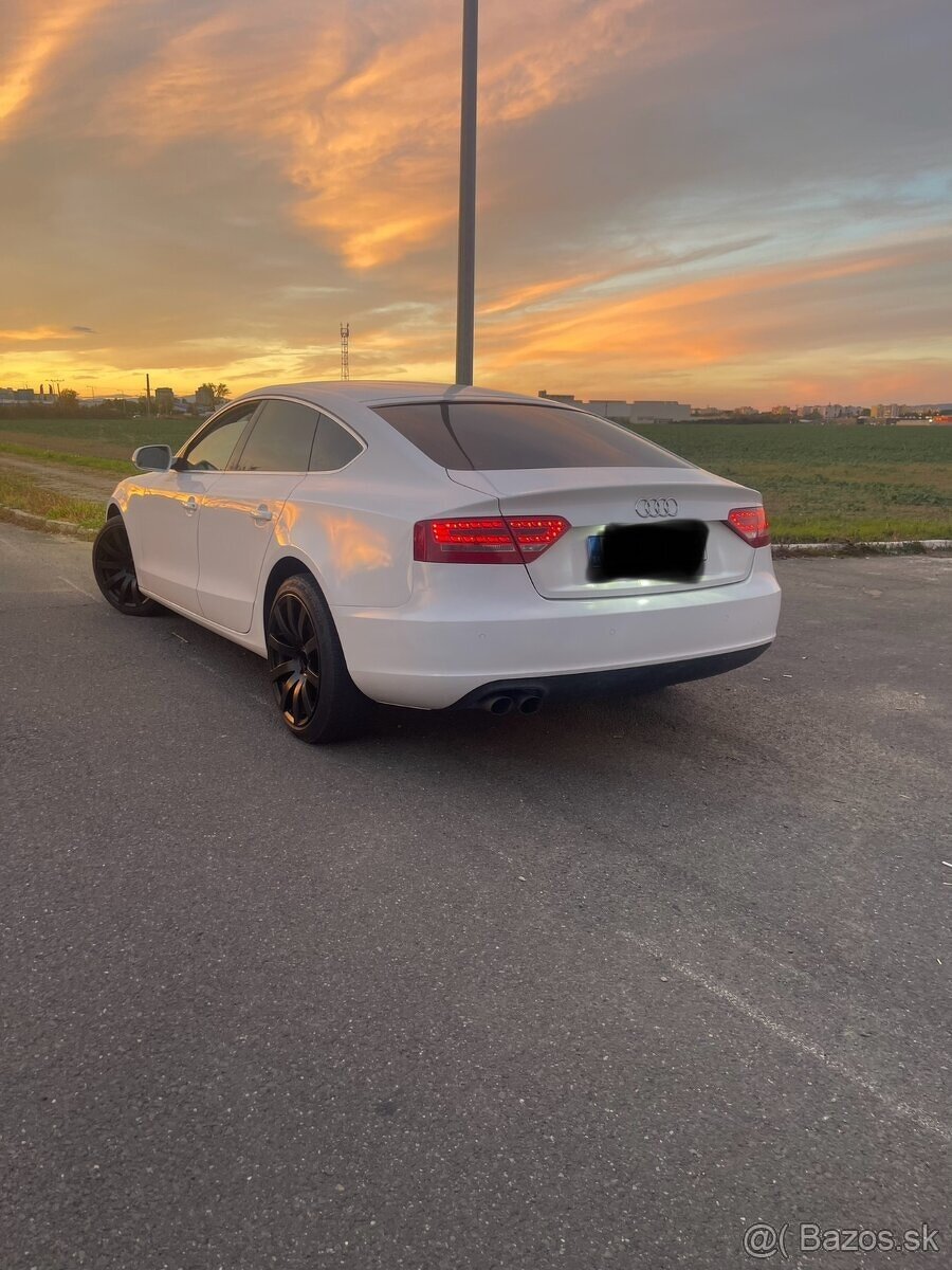 Predám Audi A5 sport automatická prevodovka - 4