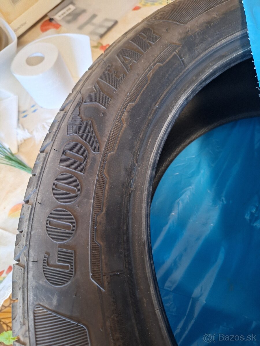 goodyear wrangler territory 255/55 R20 - 4