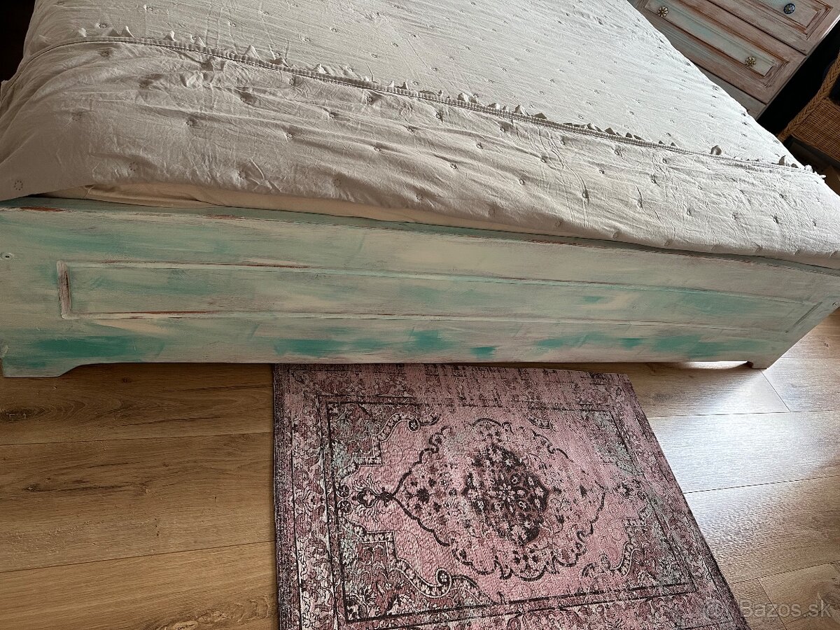 Manželka postel - 4