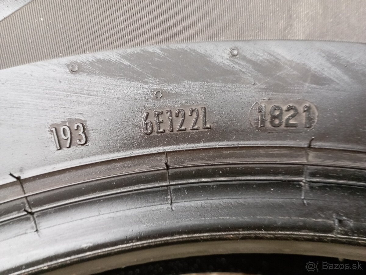 Pirelli 225/65R17 All season - 4