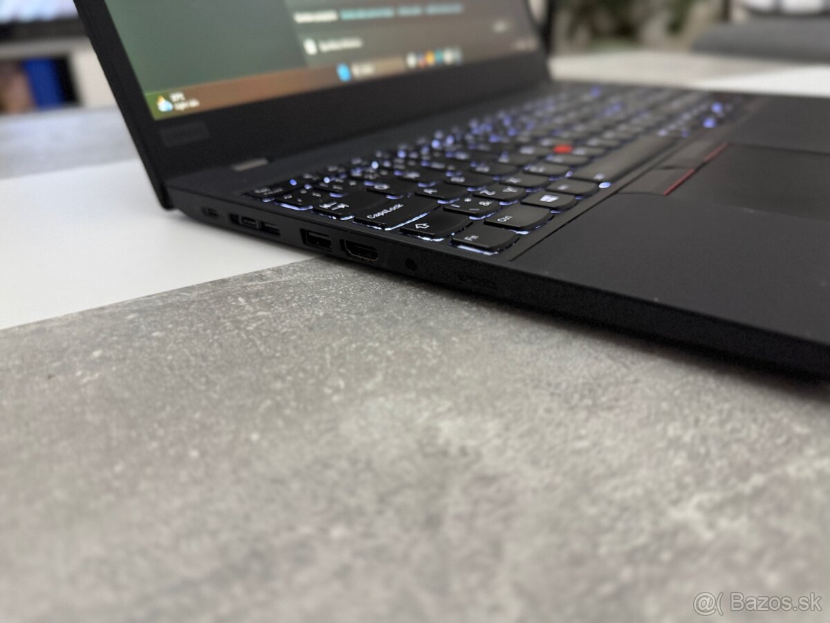 Lenovo ThinkPad T590 i5/8GB/256GB SSD Windows 11 + darček - 4