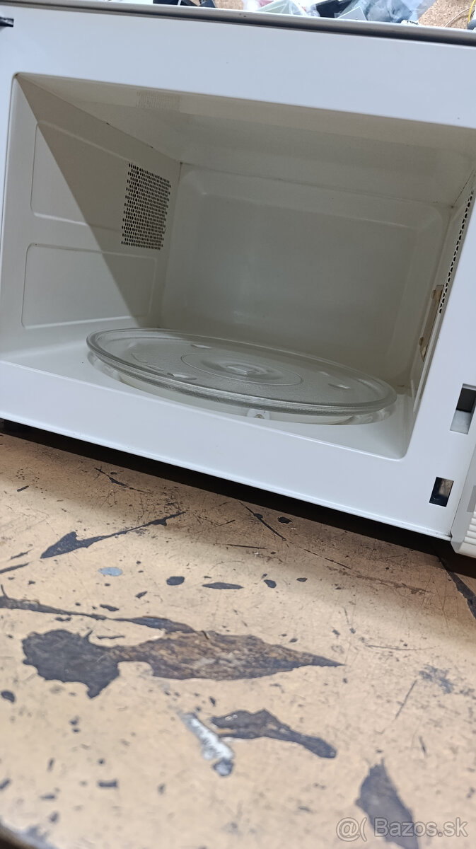 predám zachovalú mikrovlnku - 4