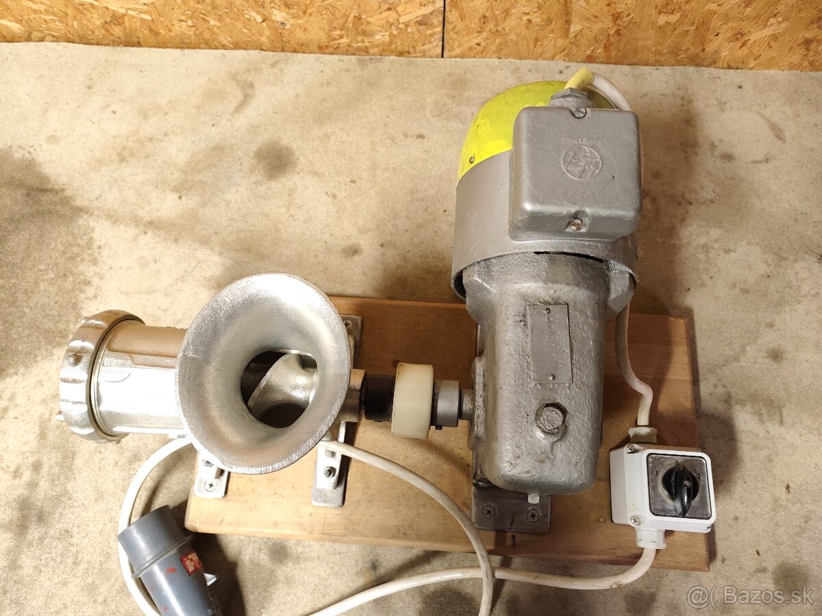 Mlynček na mäso - 4