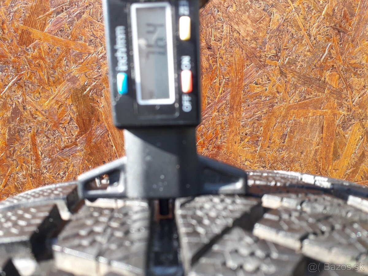 235/50 r19 zimne pneumatiky - 4