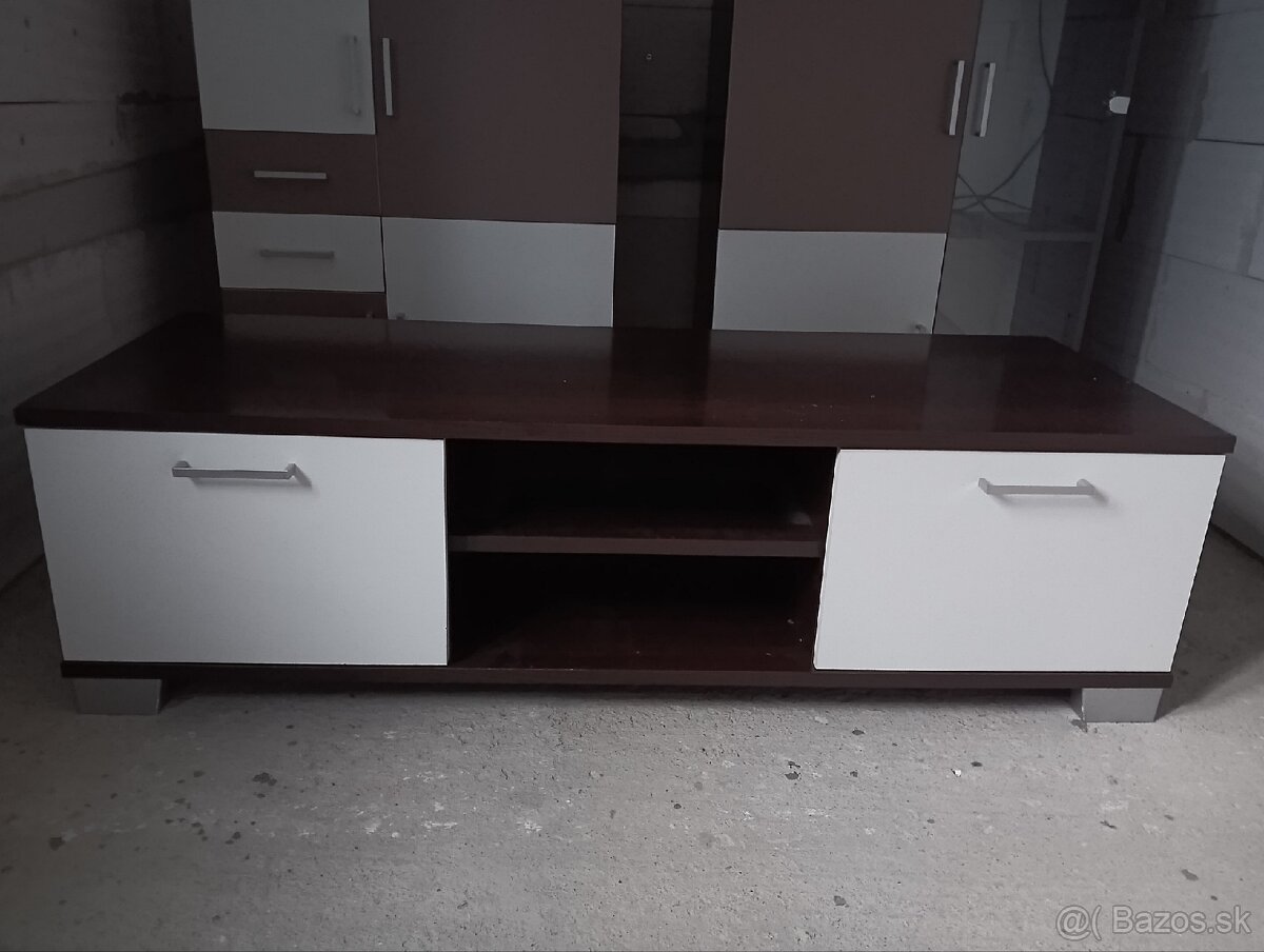 Obývačkova zostava - 4